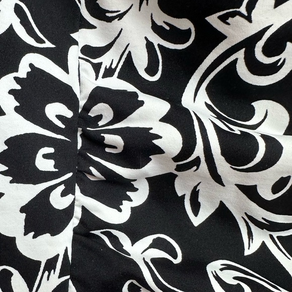 Lands' End Floral Paisley Tankini Swim Top Underwire Women’s Size 12DD - Picture 7 of 10